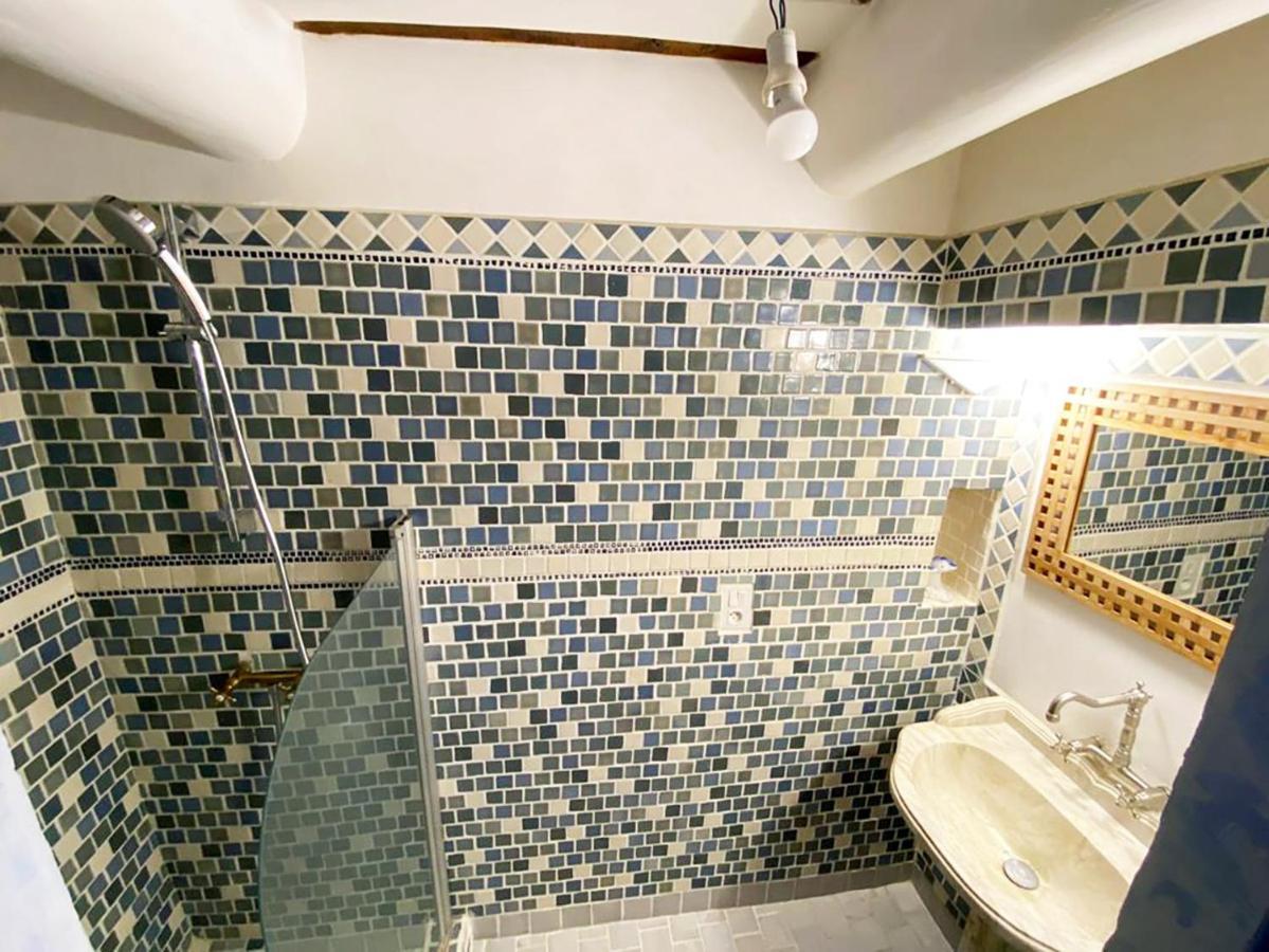 Maison D'Hotes, Superbe Et Spacieuse ,Dans Un Cadre Charmant Calme Et Verdoyant Pernes-les-Fontaines Eksteriør bilde